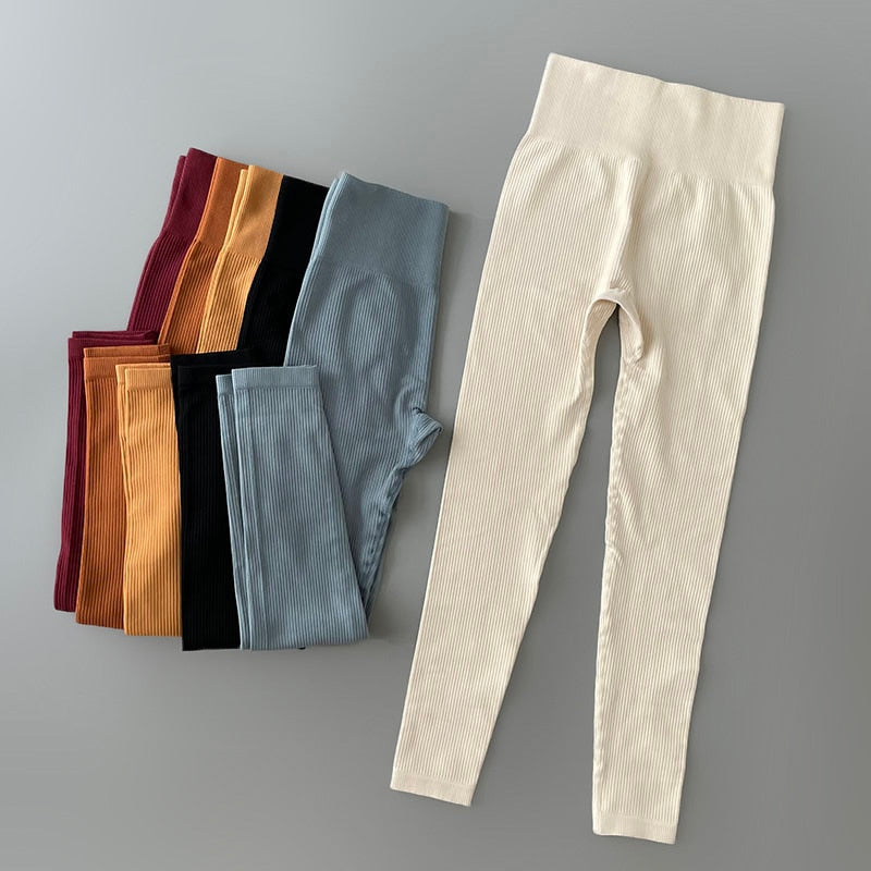 Calça Legging Push Up Sem Costura de Academia.